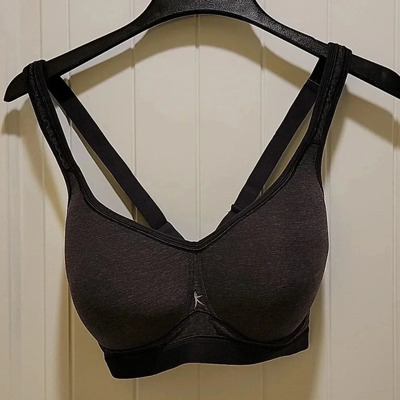 Danskin Now Racer Back Sports Black Bra Size 38DD - Picture 4 of 4